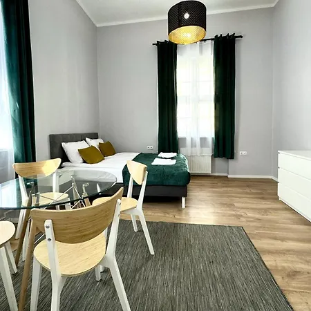 Kramarska Residence - Old Market Square By Friendly Apartments Poznan Exterior photo