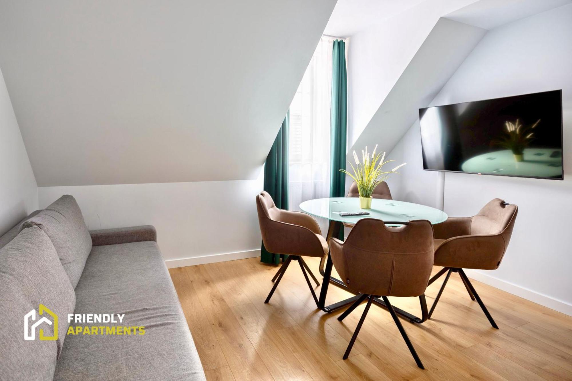 Apartment Kramarska - Old Market Square By Friendly Poznan